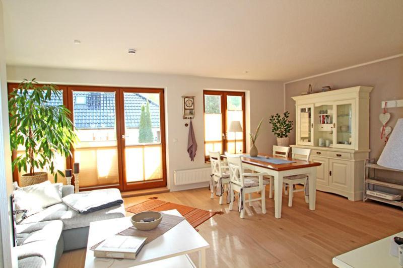 Ferienwohnung Abendsonne Ostseebad Nienhagen Bagian luar foto